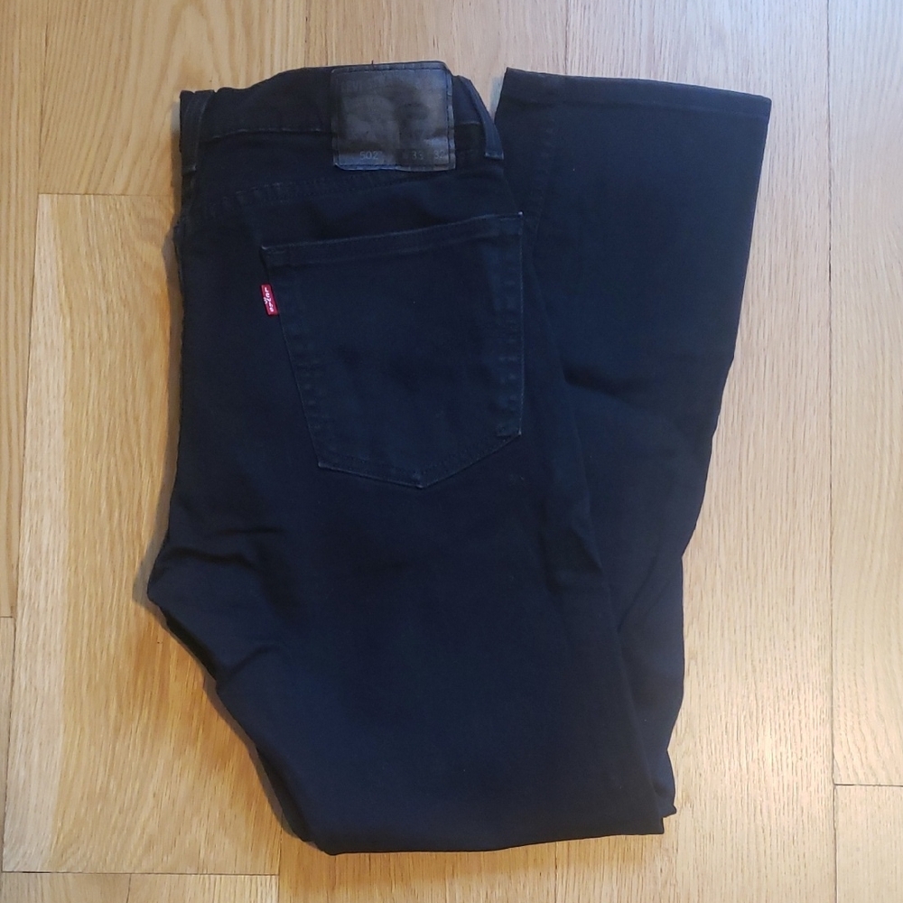 Black Levis  502 Denim Jeans. W33 L32.